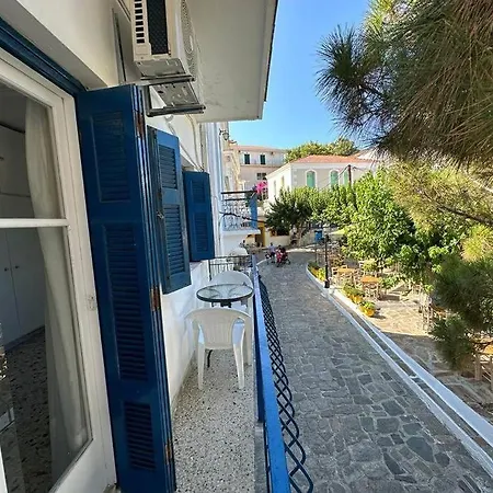 Evdilos Icarian Breeze 